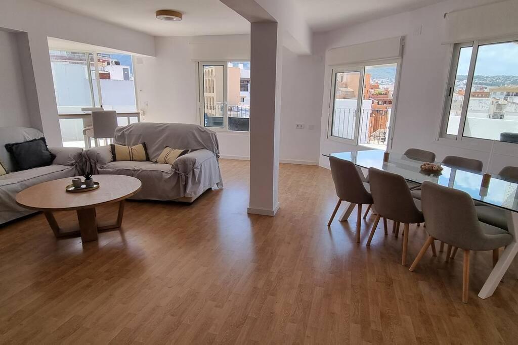Appartamento Magnifico Atico En El Centro De Dénia Esterno foto